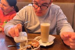 WhatsApp-Image-2025-10-08-at-13.04.07