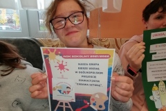 Kolorowe kredki  2