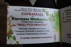 Mali Pyzowianie 8