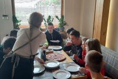 Posiady-Pieguskowo-urodzinowe-🍕🎉-1