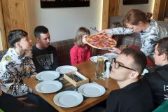 Posiady-Pieguskowo-urodzinowe-🍕🎉-11