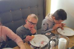 Posiady-Pieguskowo-urodzinowe-🍕🎉-4