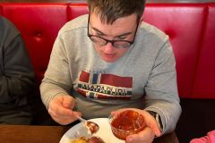 Zdjecie-WhatsApp-2025-12-14-o-21.58.06_f0861132