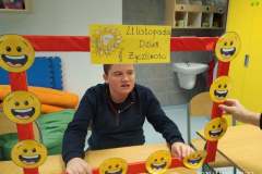 Swiatowy-Dzien-Zyczliwosci-i-Pozdrowien.-17