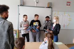 ania-17