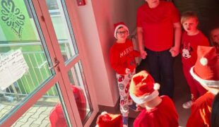 Więcej o: W oczekiwaniu na Mikołaja