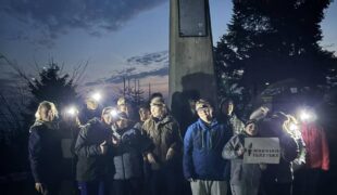 Więcej o: Nocne wejście na Turbacz